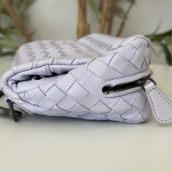 Authentic BV Nappa Intrecciato Small Chain Crossbody - Picture 7 of 13